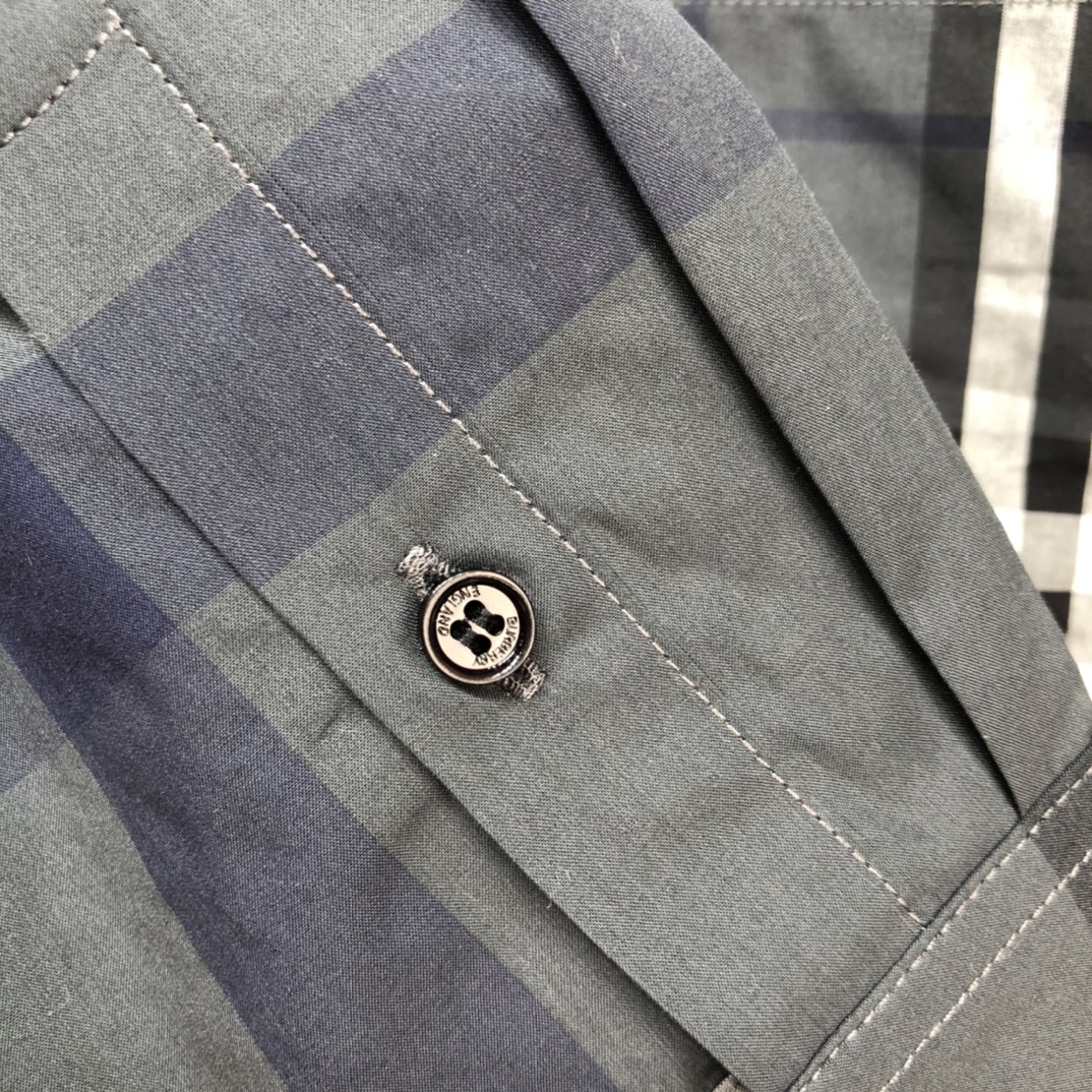 Burberry Shirt Short-sleeve Poplin in Gray
