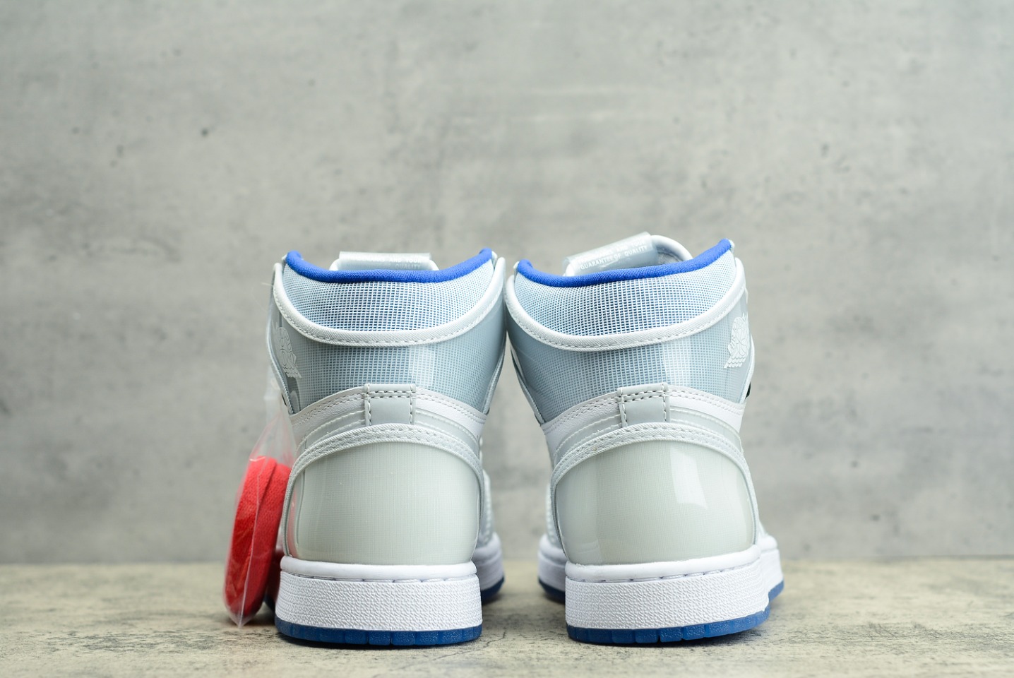 Nike Sneaker Air Jordan1 HighRacer Blue in White