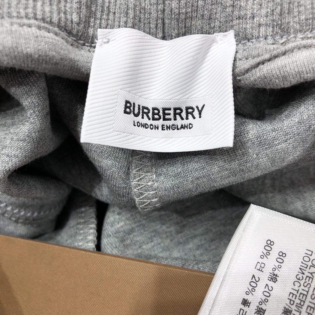 Burberry Pants Cotton Jogging in Black