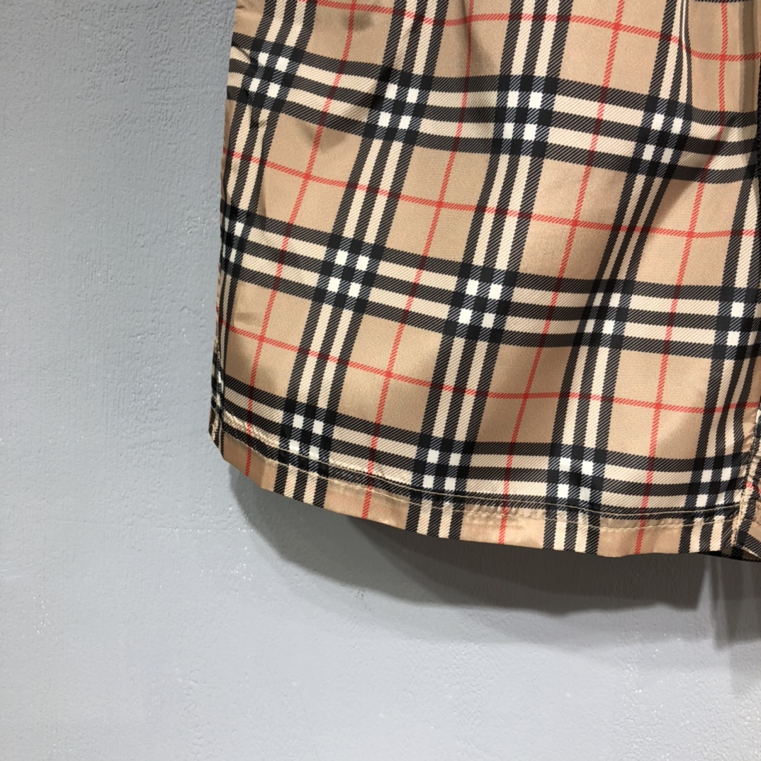 Burberry classic checked shorts