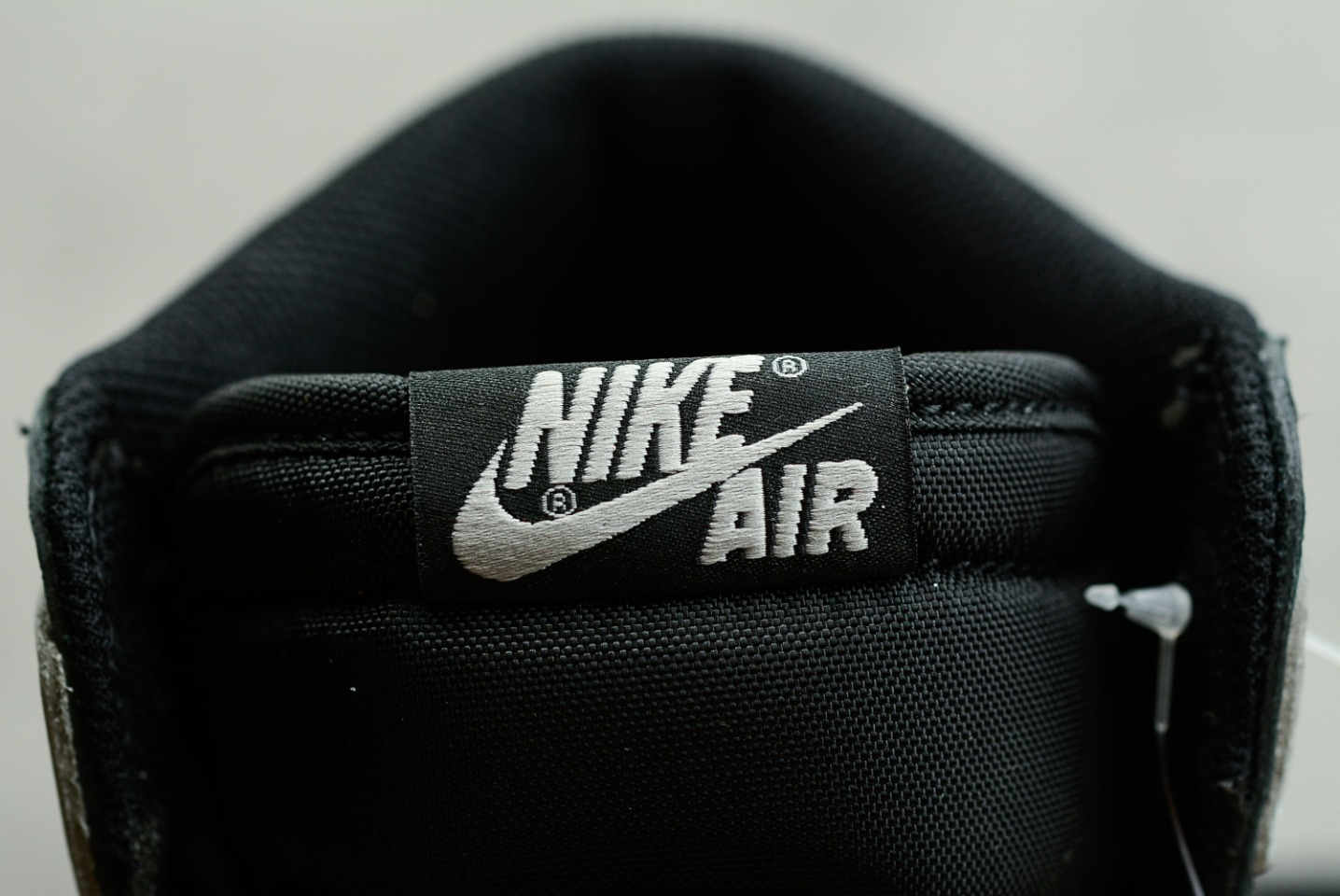 Nike Sneaker Air Jordan1 High AJ1 Shadow in Gray