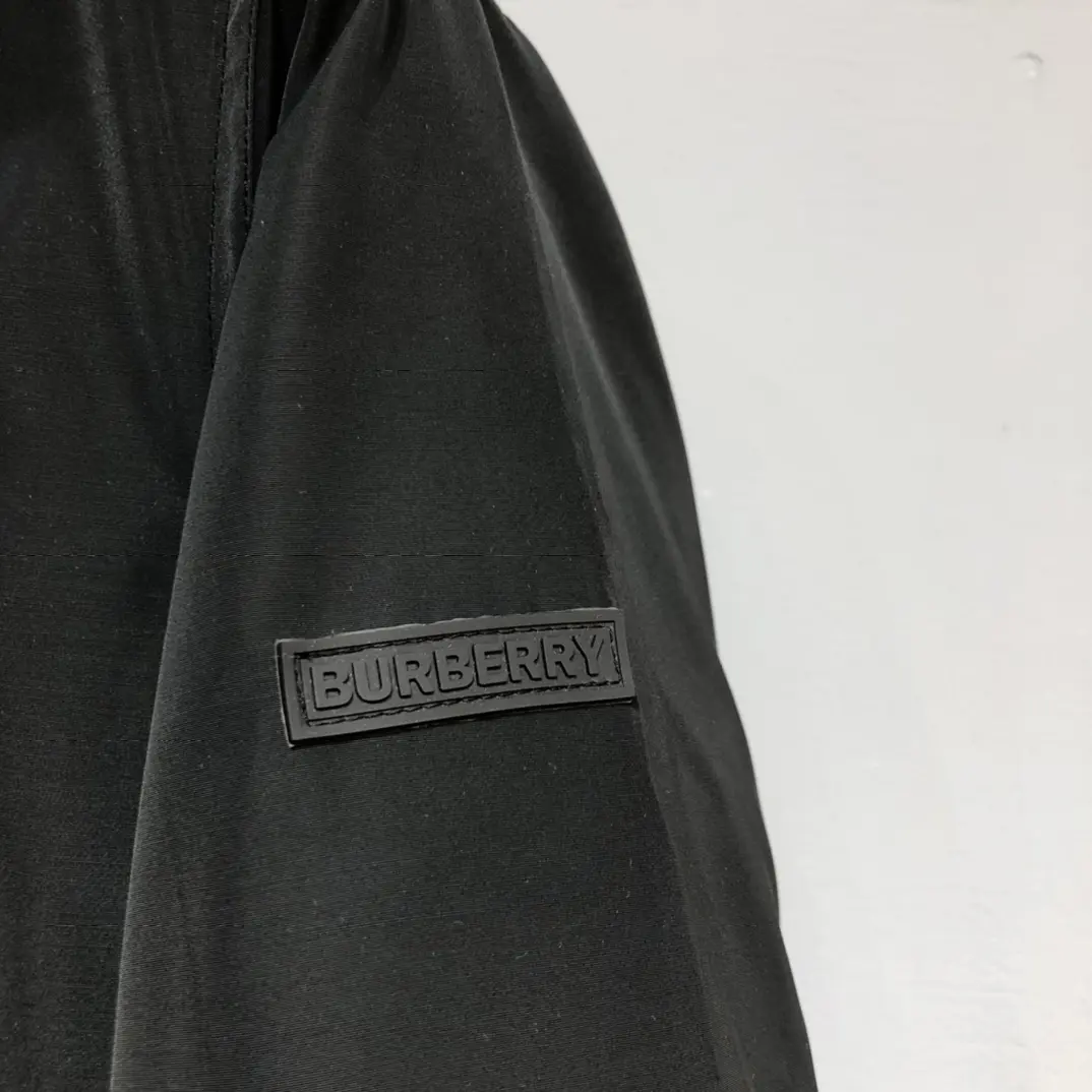 BURBERRY 2022SS fashion jacket in black