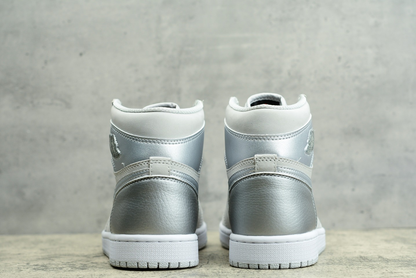 Nike Sneaker Air Jordan1 High AJ1 in White