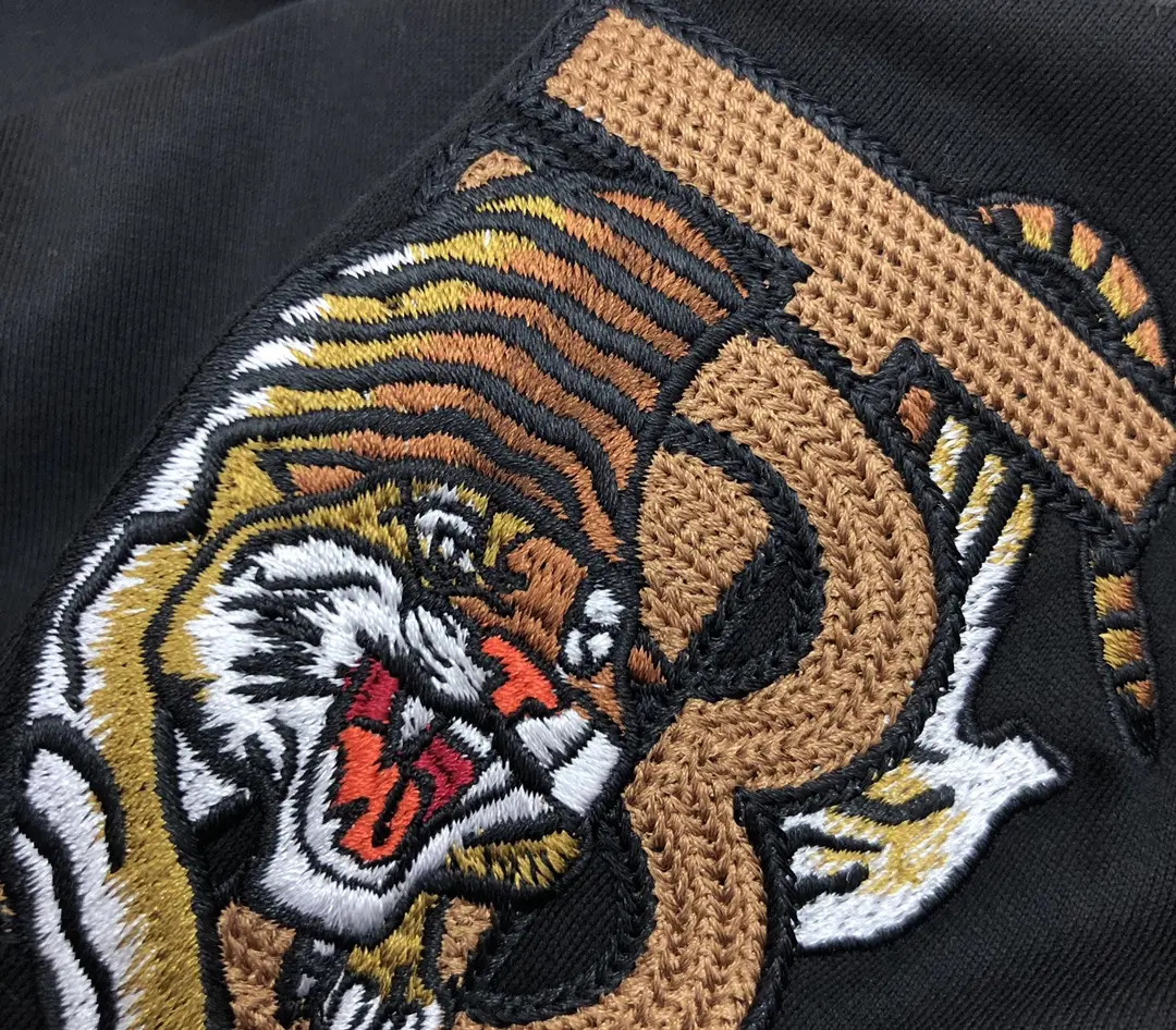 BURBERRY 2022 new tiger embroidery T-shirt