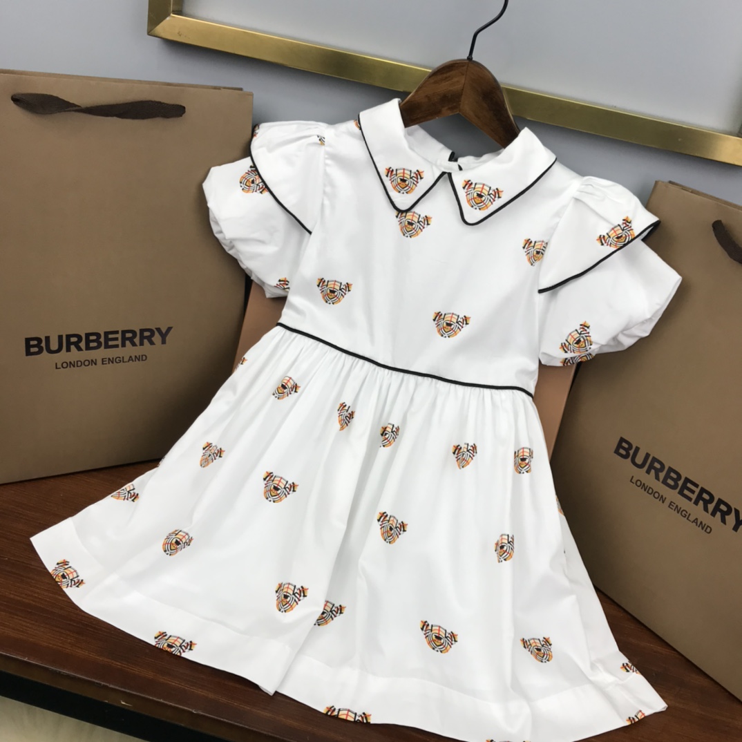 Burberry 2022 New Teddy Bear Print Girl Dress in White