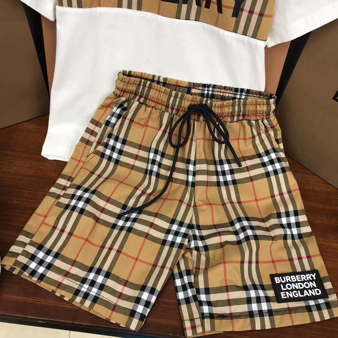 Burberry 2022 New T-Shirt and Shorts Set