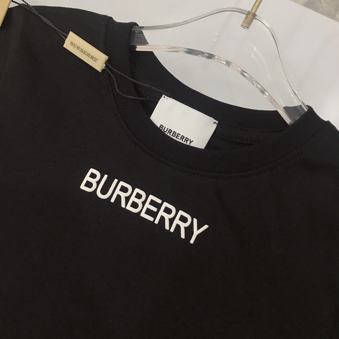 Burberry 2022 New Polo T-Shirt and Short Set