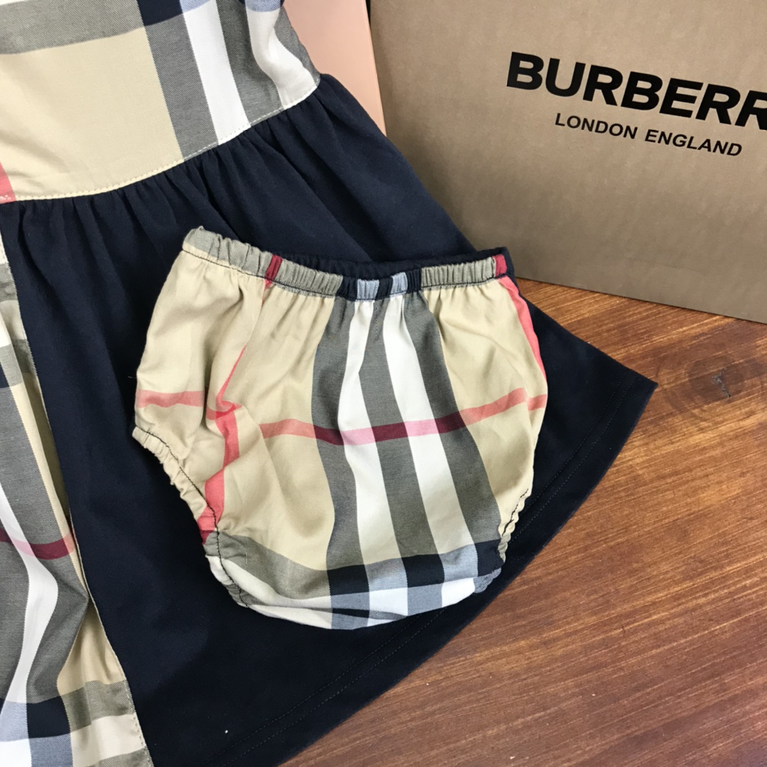 Burberry 2022 New Girl Grid Dress