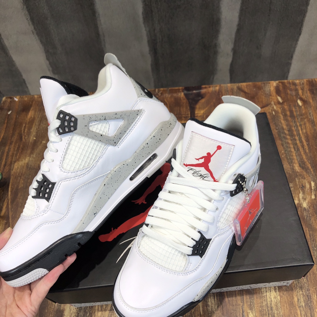 Nike Sneaker Air Jordan 4 Fire Red 