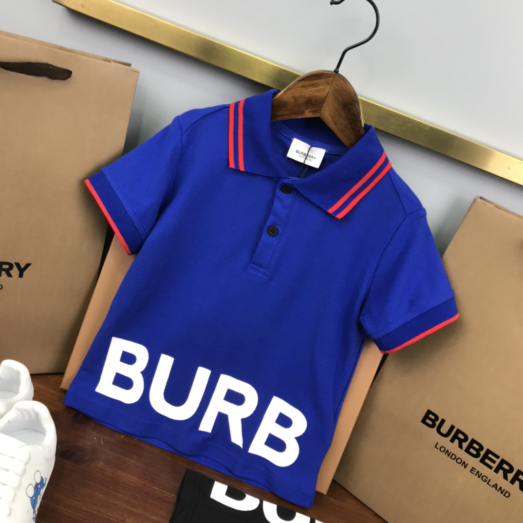 Burberry 2022 New Children T-shirt and Shorts Set