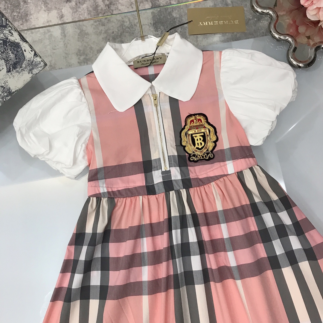 Burberry 2022 Classic Girl Lapel Dress in Pink