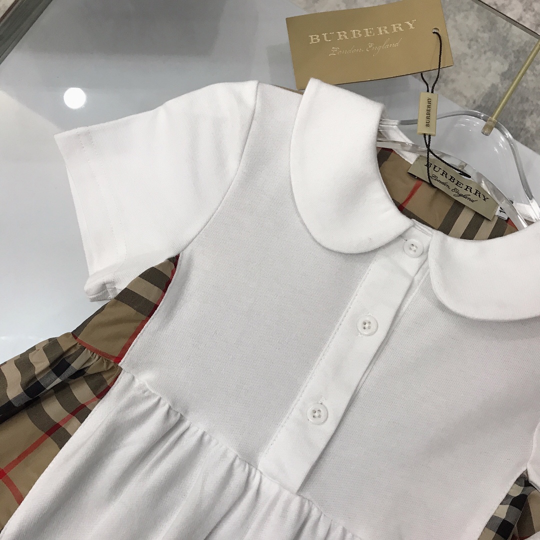 Burberry 2022 Classic Girl Color matching Dress