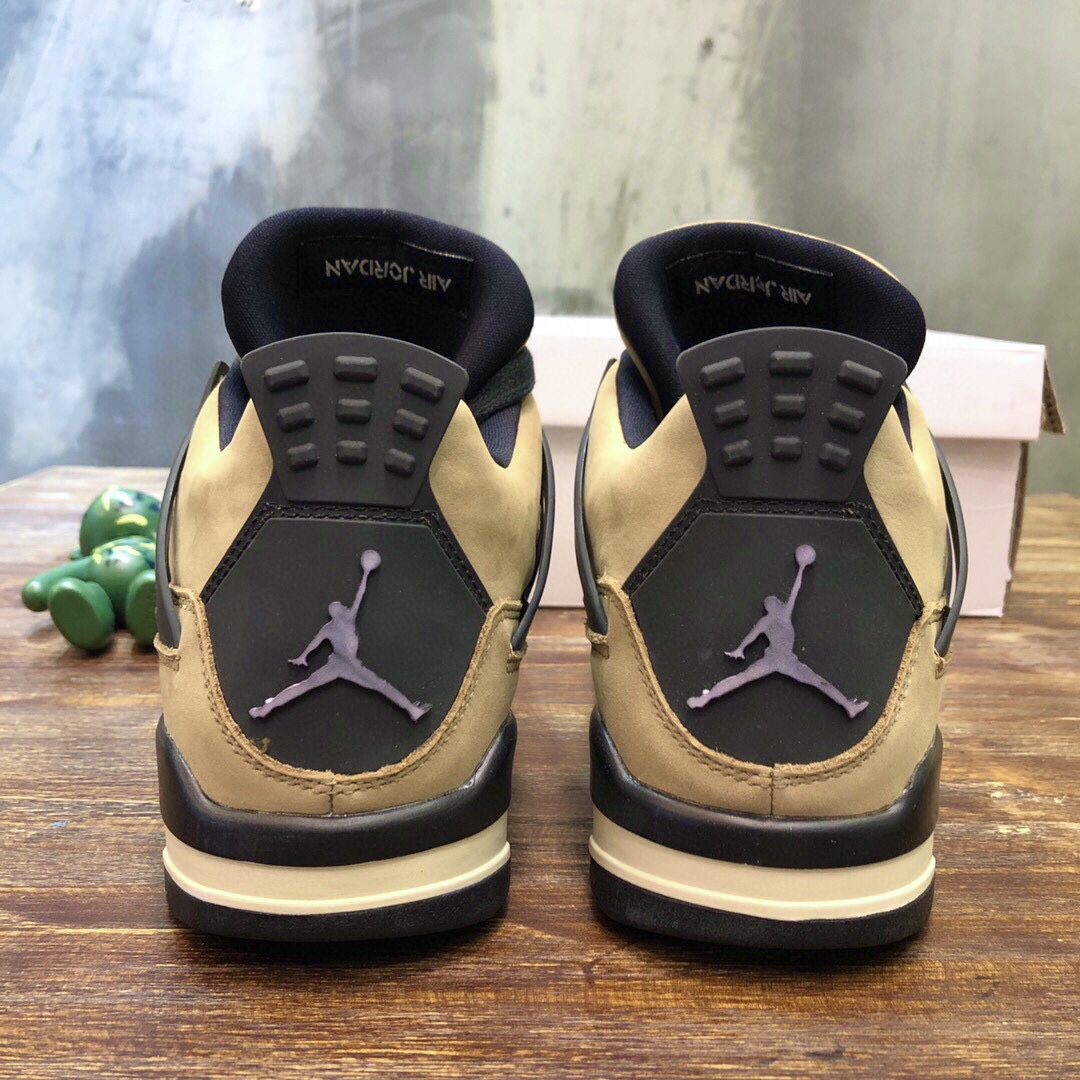 Nike Sneaker Air Jordan 4 Classic