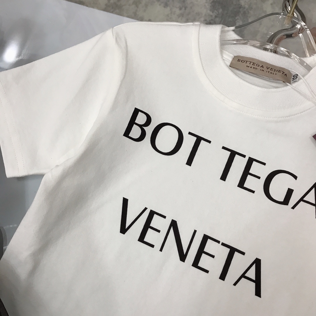 Bottega Beneta 2022 Children T-shirt and Shorts Set