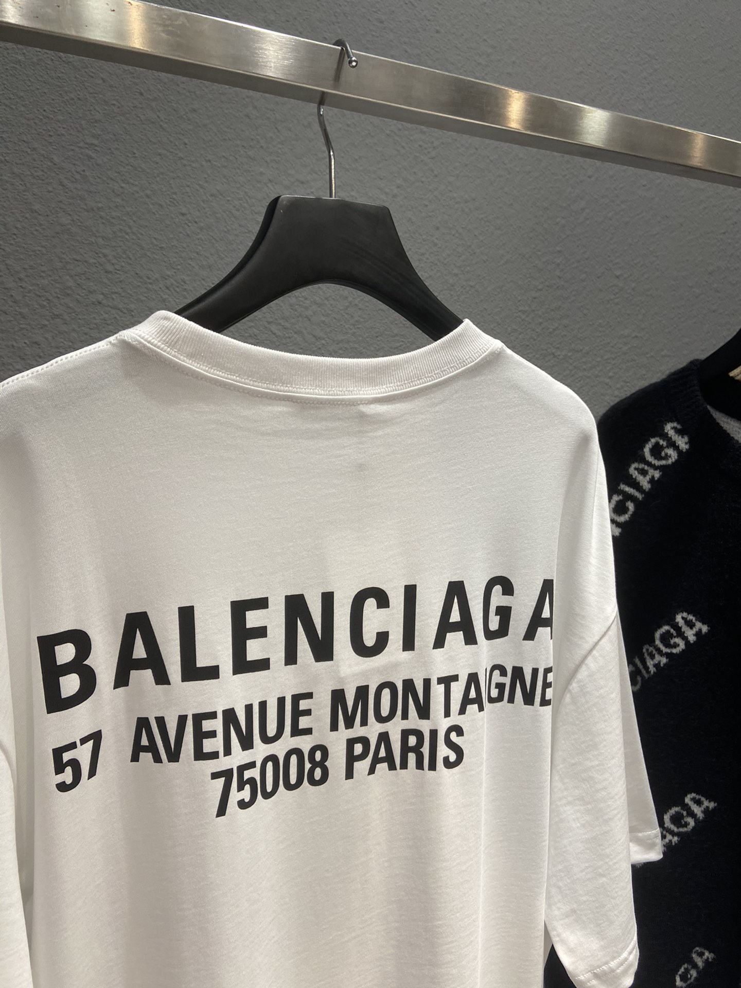 Balenciaga T-Shirt This is The New in White