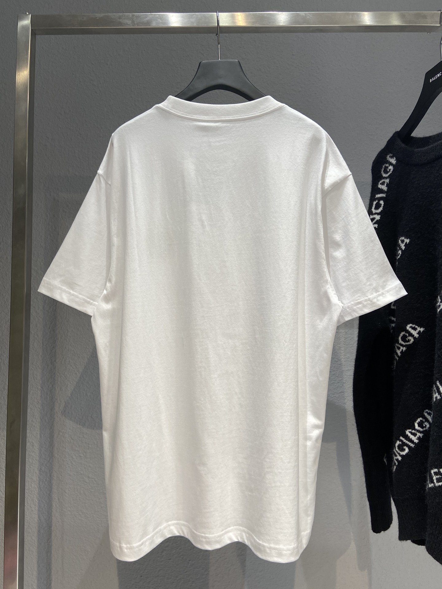 Balenciaga T-Shirt Quest in White