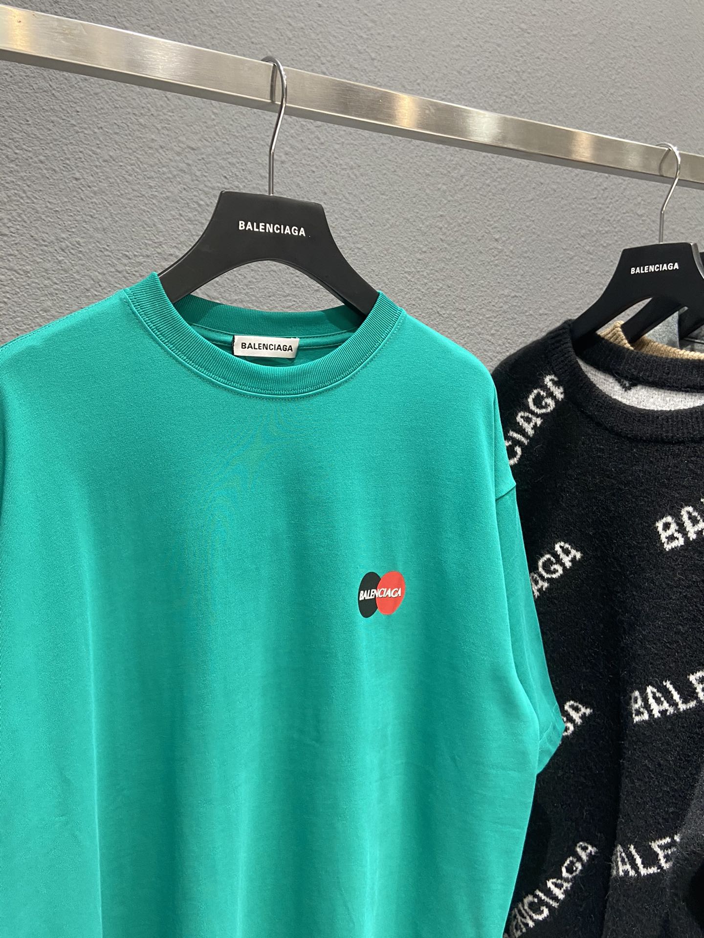 Balenciaga T-Shirt Quest in Green