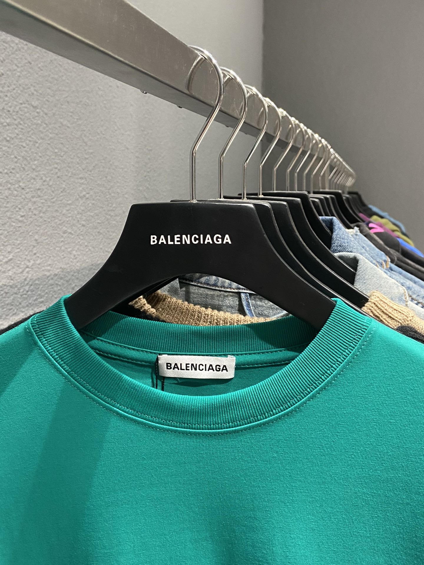 Balenciaga T-Shirt Quest in Green