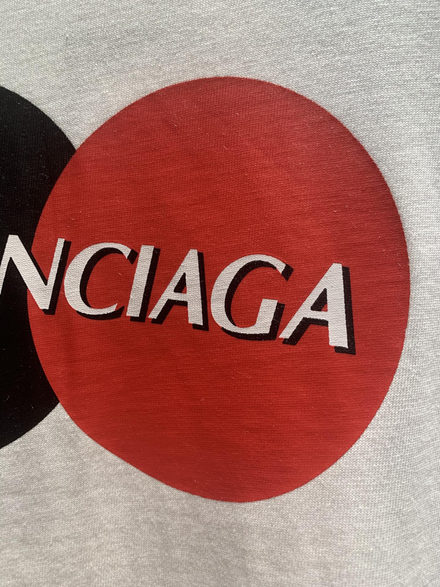 Balenciaga T-Shirt Printed in White