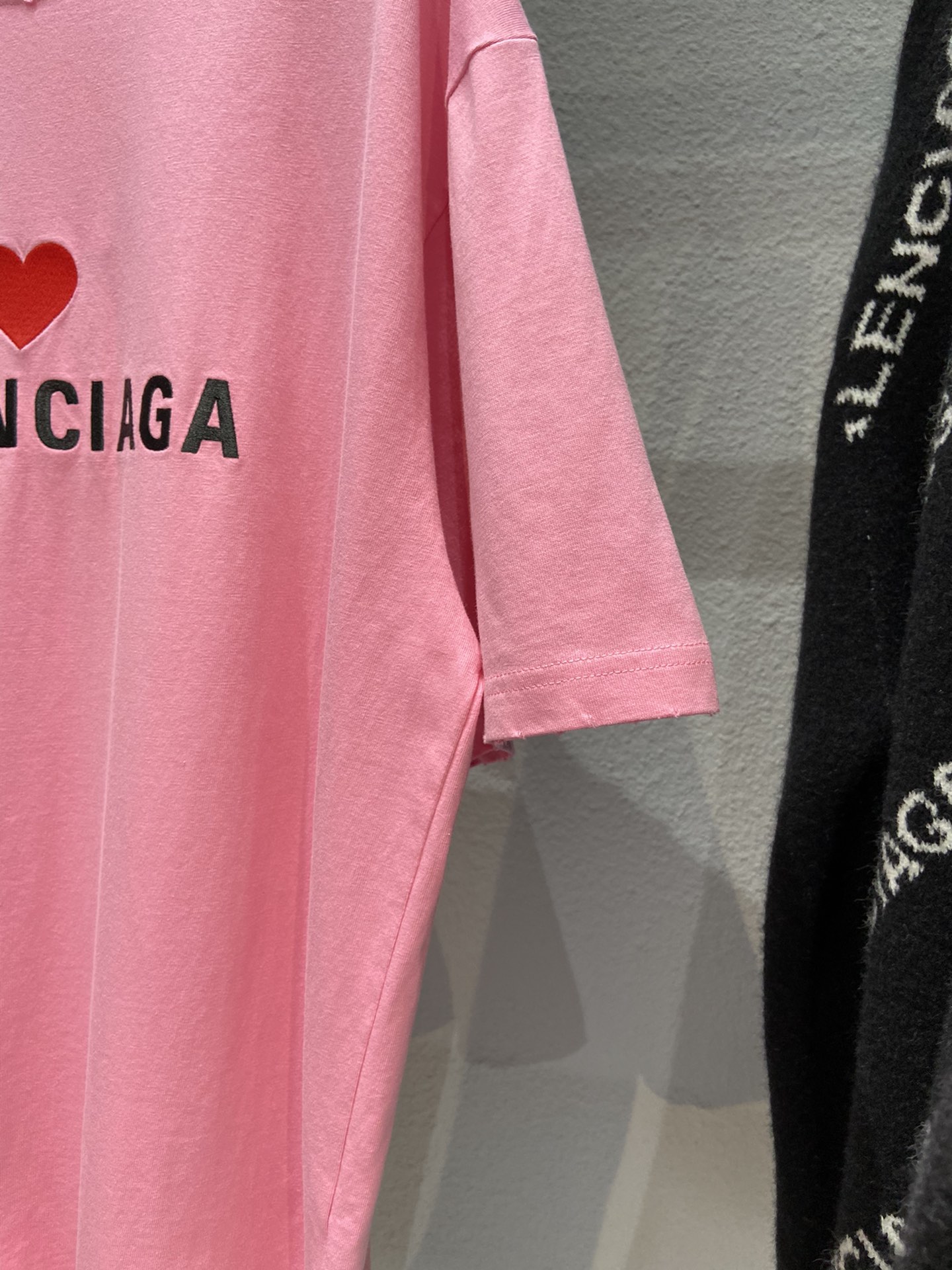 Balenciaga T-Shirt Printed in Pink