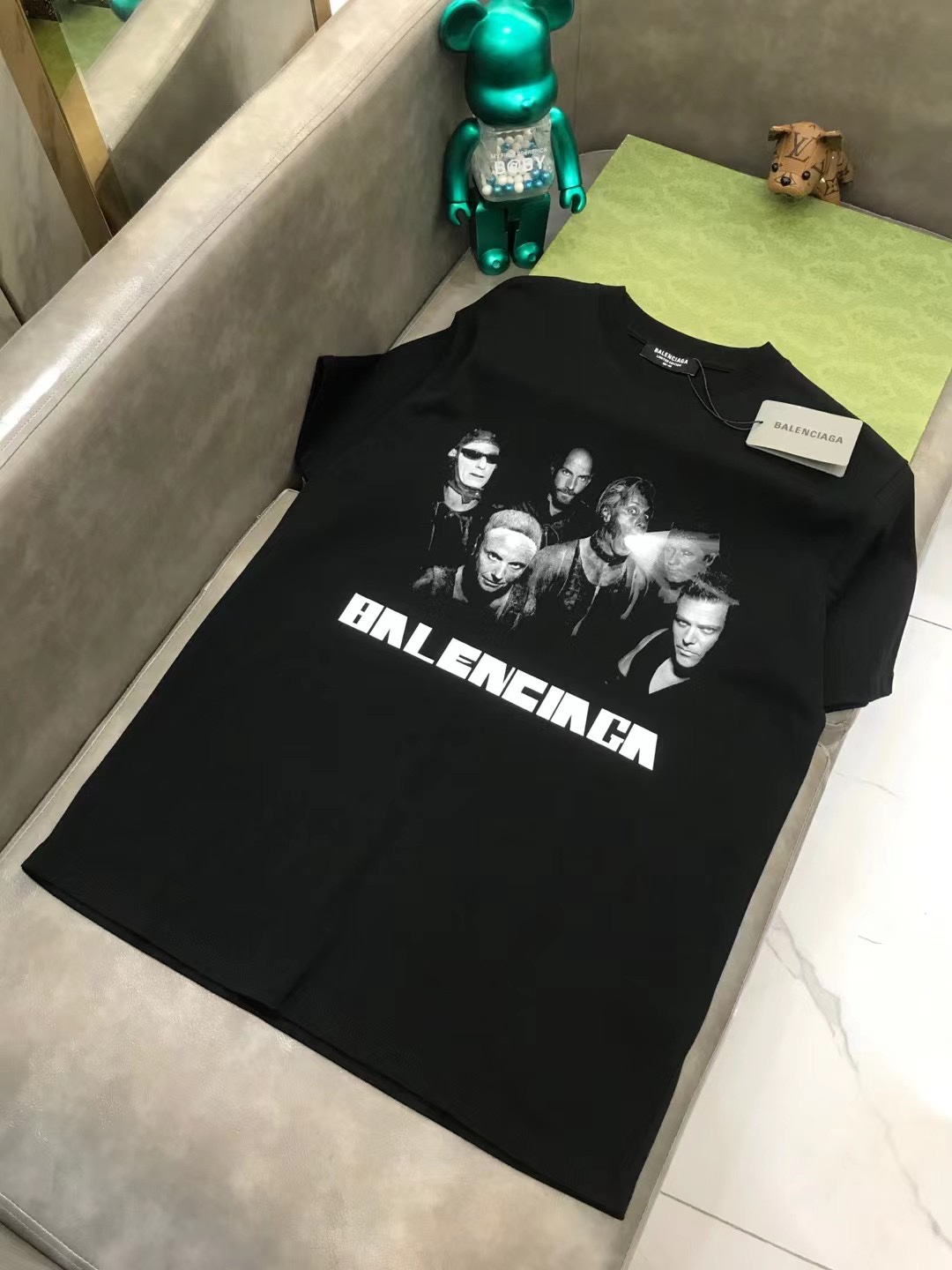 Balenciaga T-Shirt Printed in Black