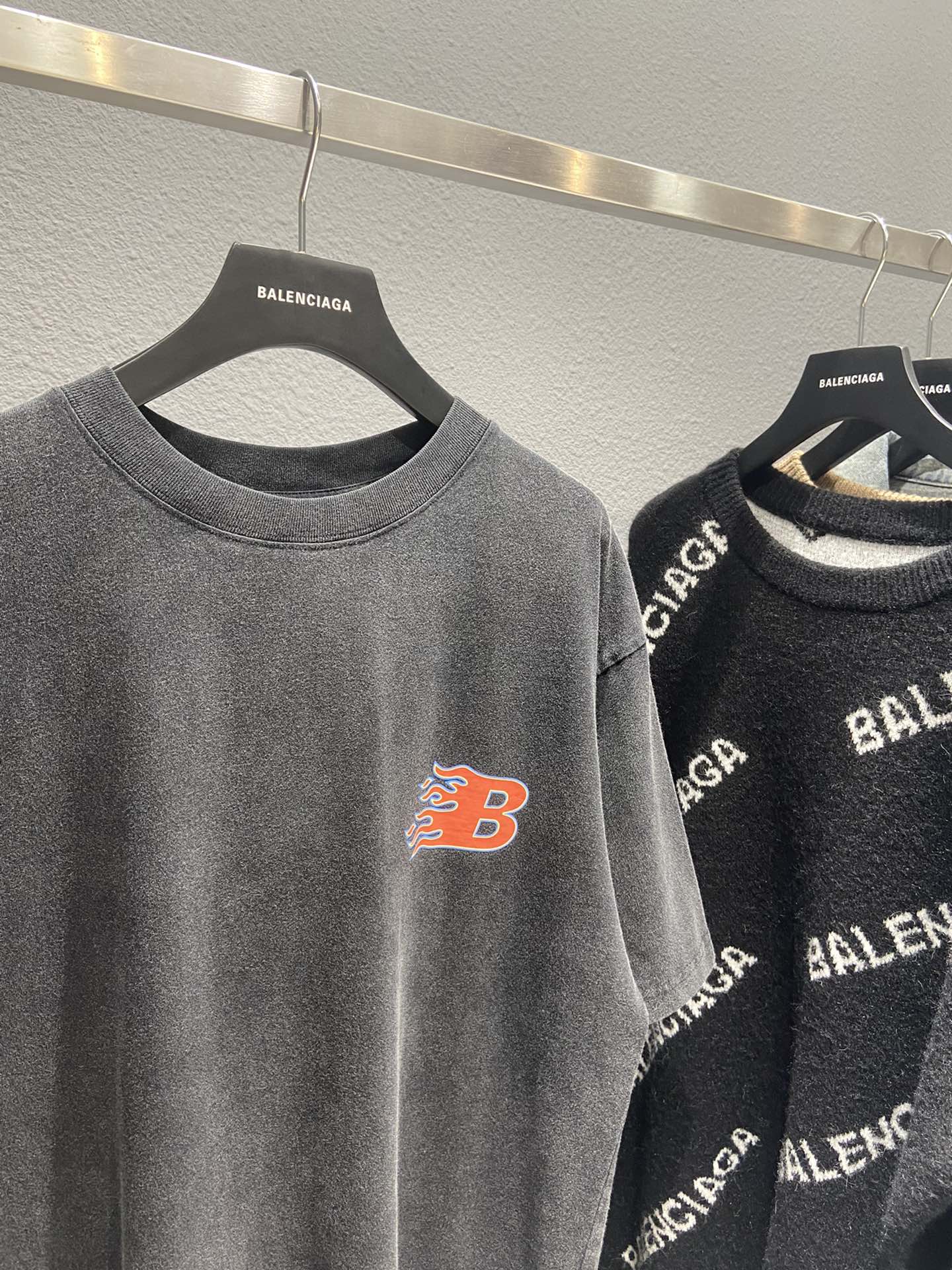 Balenciaga T-Shirt Printed in Black