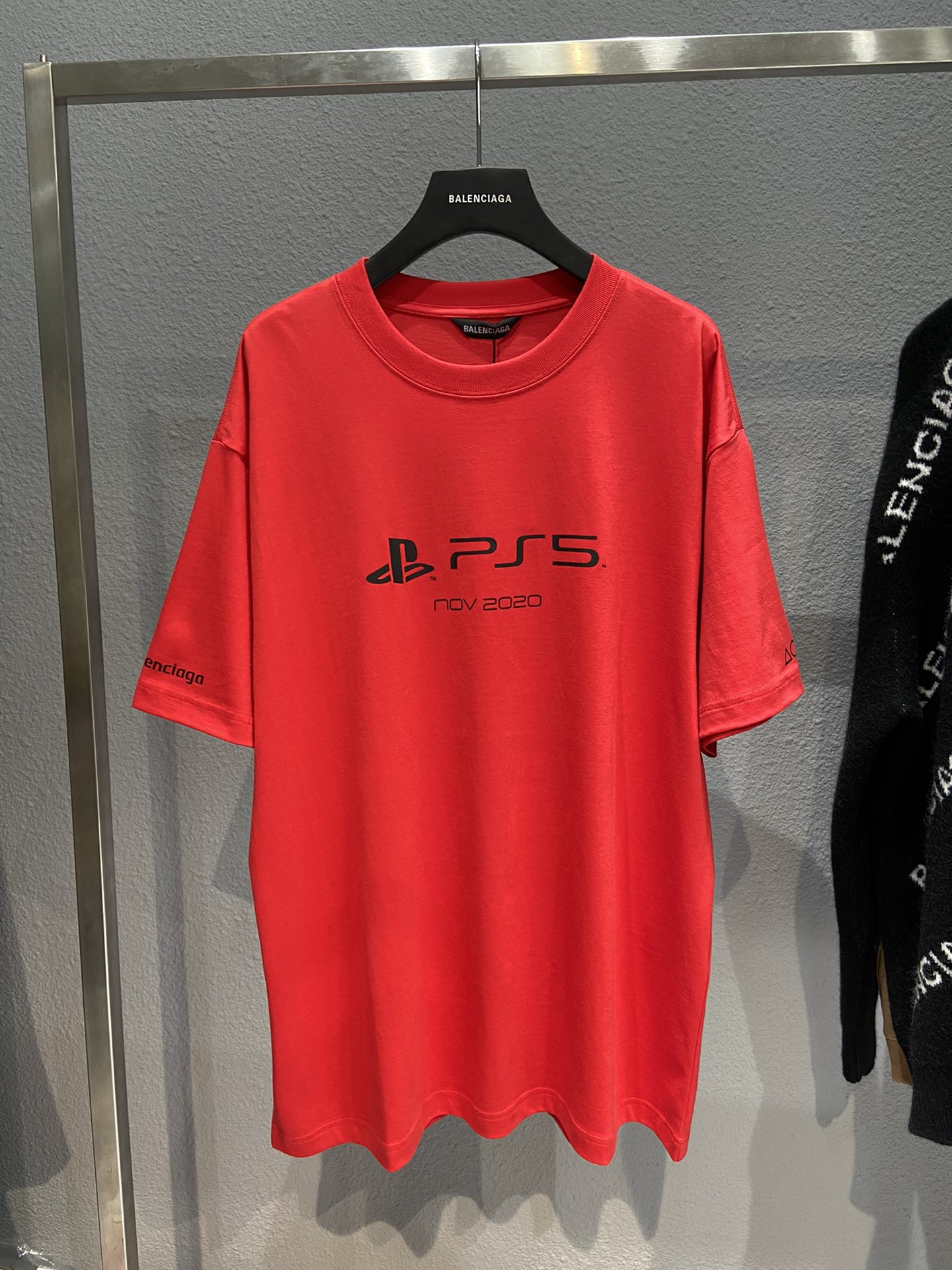 Balenciaga T-Shirt Playstation™ Boxy in Red