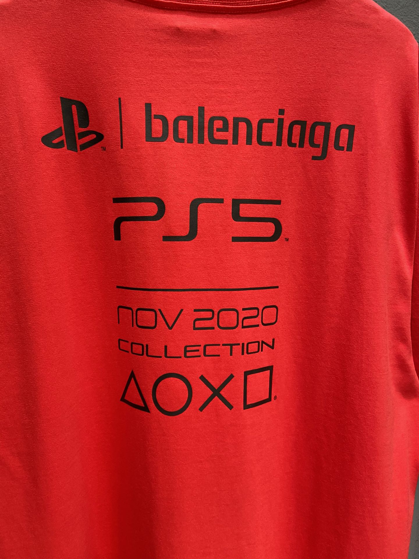 Balenciaga T-Shirt Playstation™ Boxy in Red