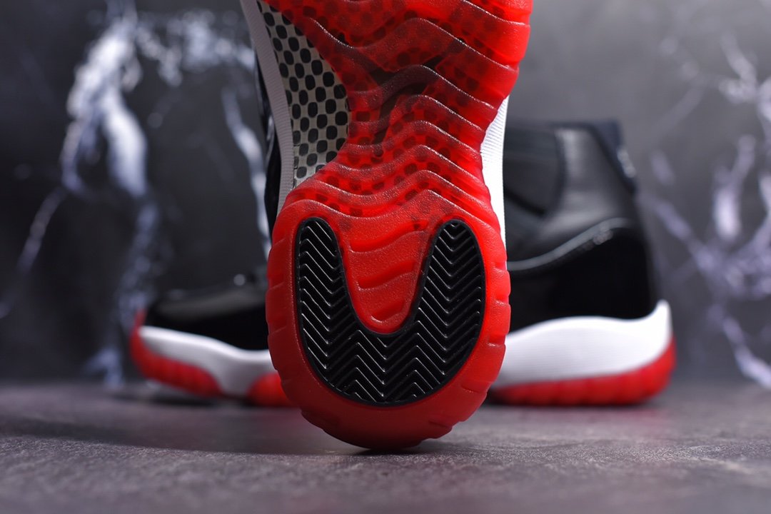 High Quality XI 11S Bred GS