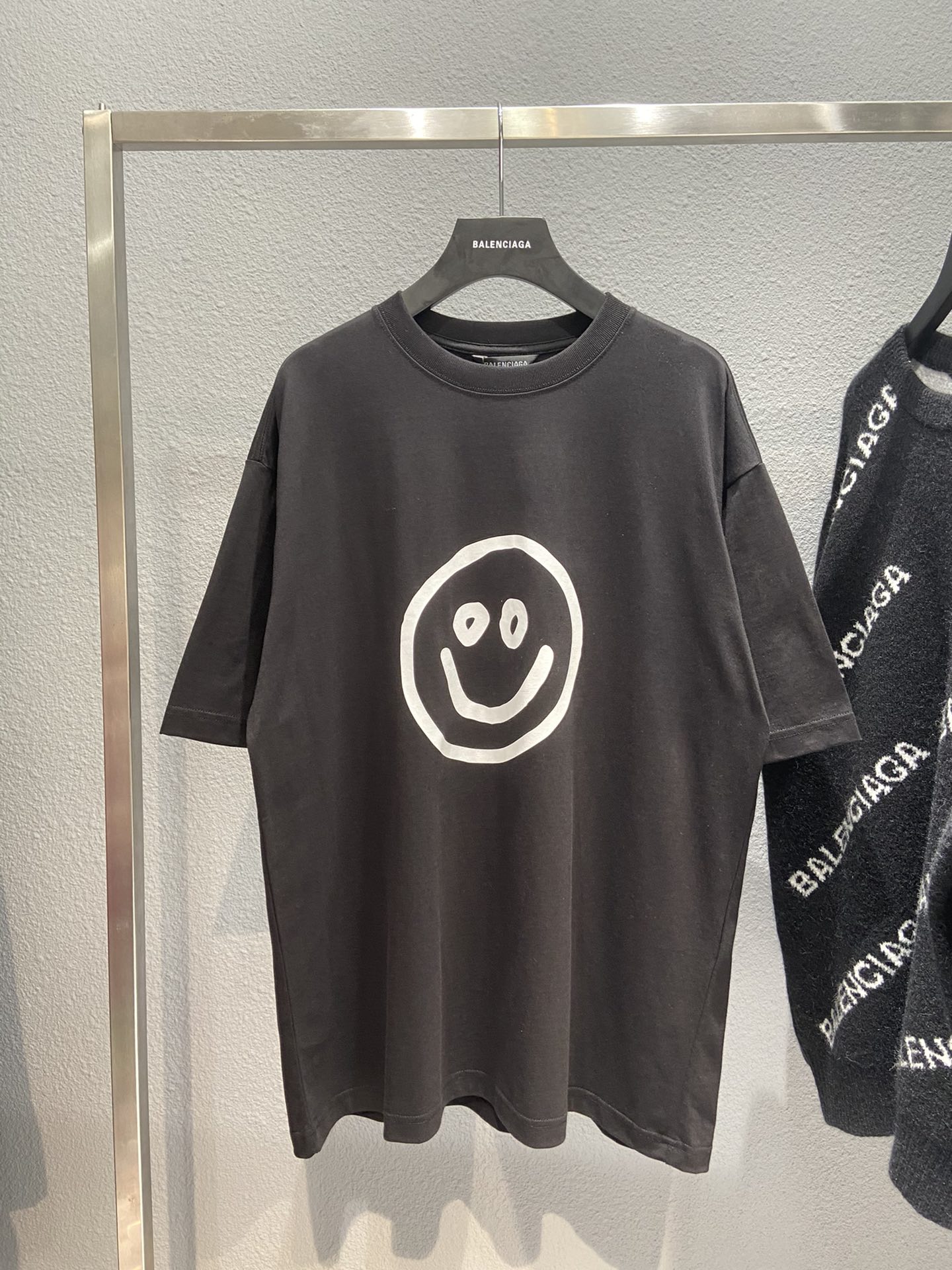 Balenciaga T-Shirt Drip Peace Large Fit