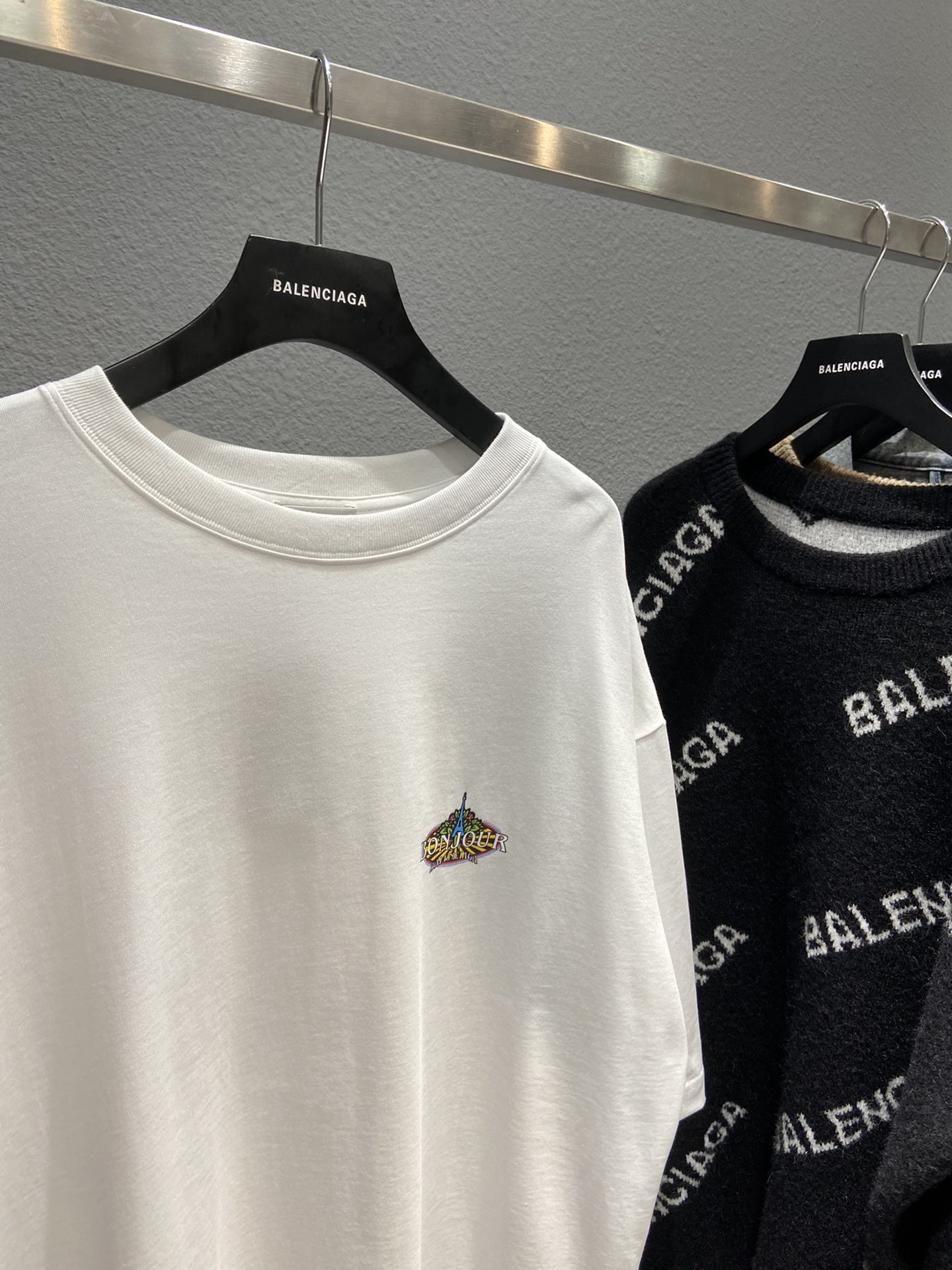 Balenciaga T-Shirt Bonjour in White