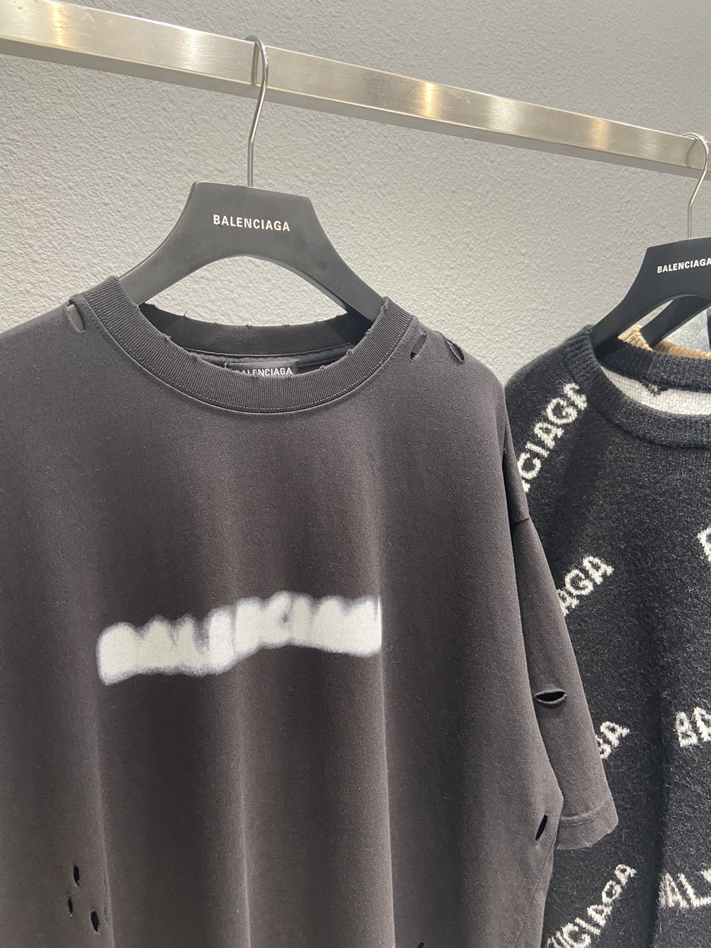 Balenciaga T-Shirt Blurry Small Fit