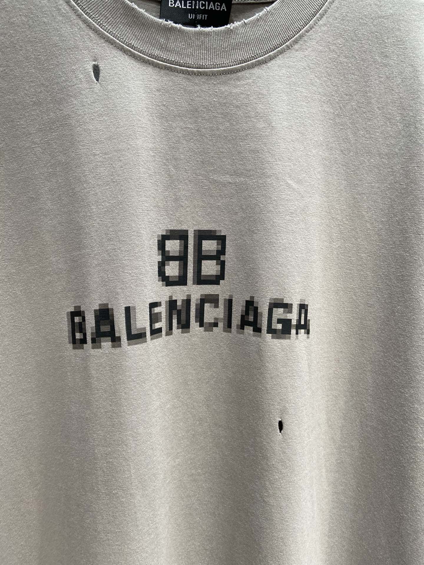 Balenciaga T-Shirt BB Pixel Boxy