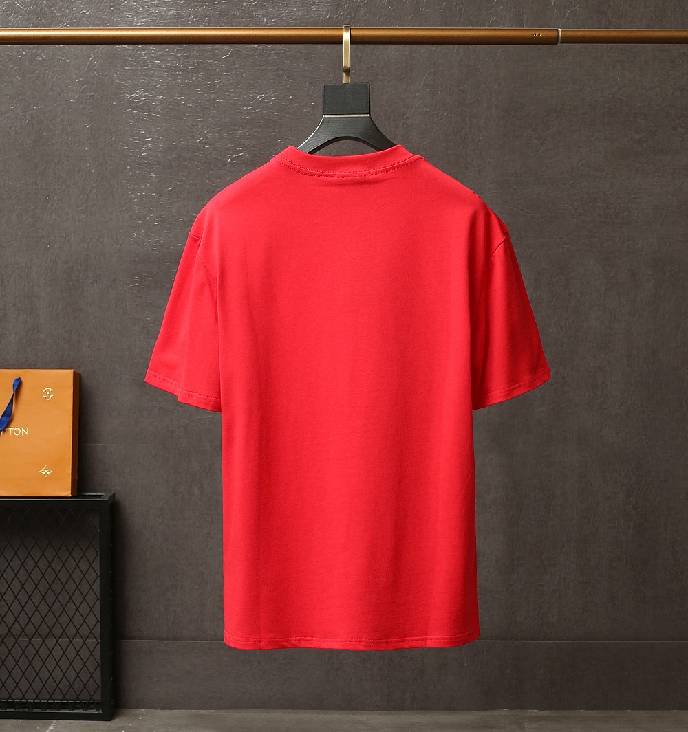 Balenciaga T-Shirt BB Chest in Red