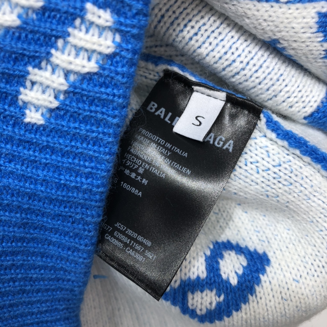 Balenciaga Sweatshirt Cardigan in Blue