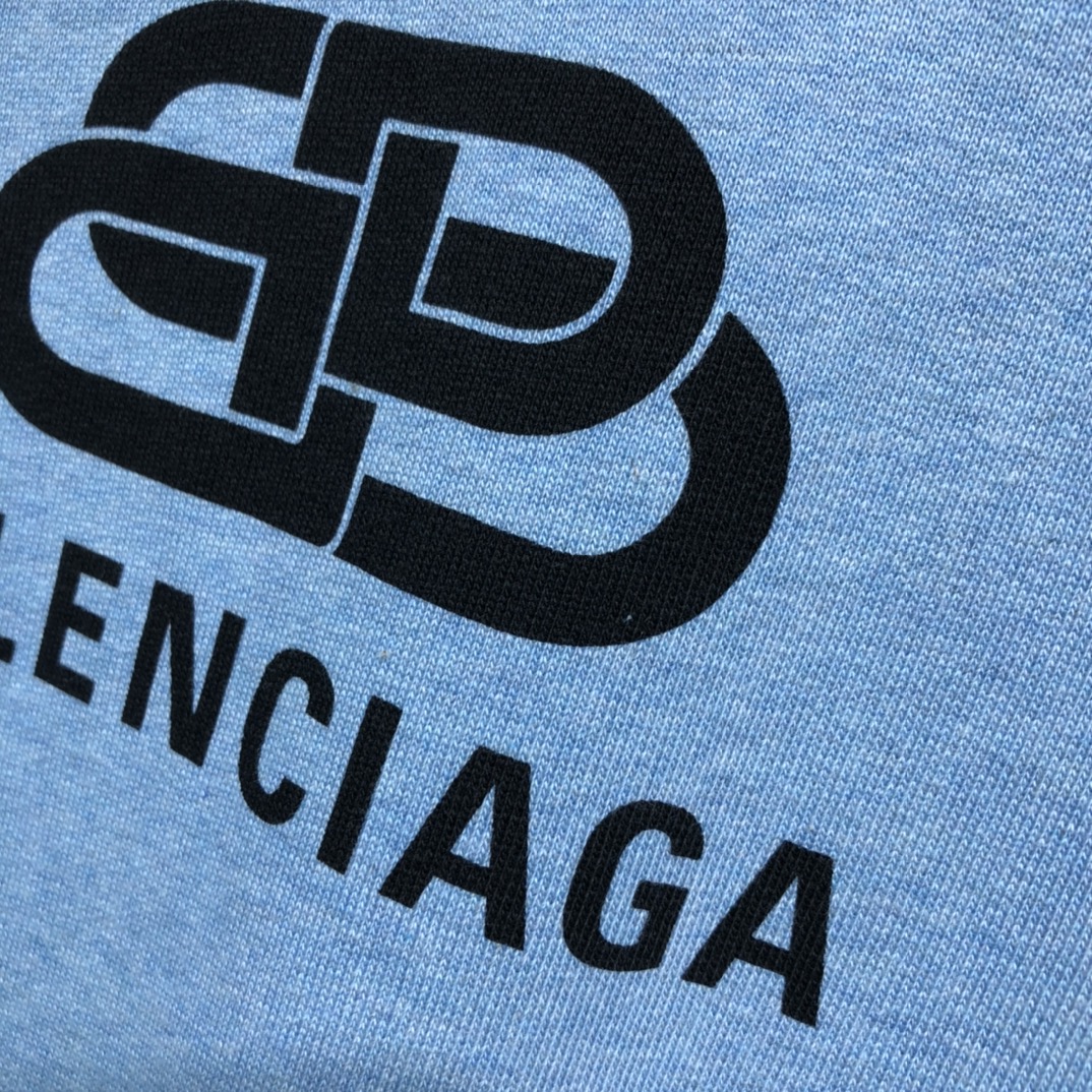 Balenciaga Sweatshirt BB Pixel Medium Fit