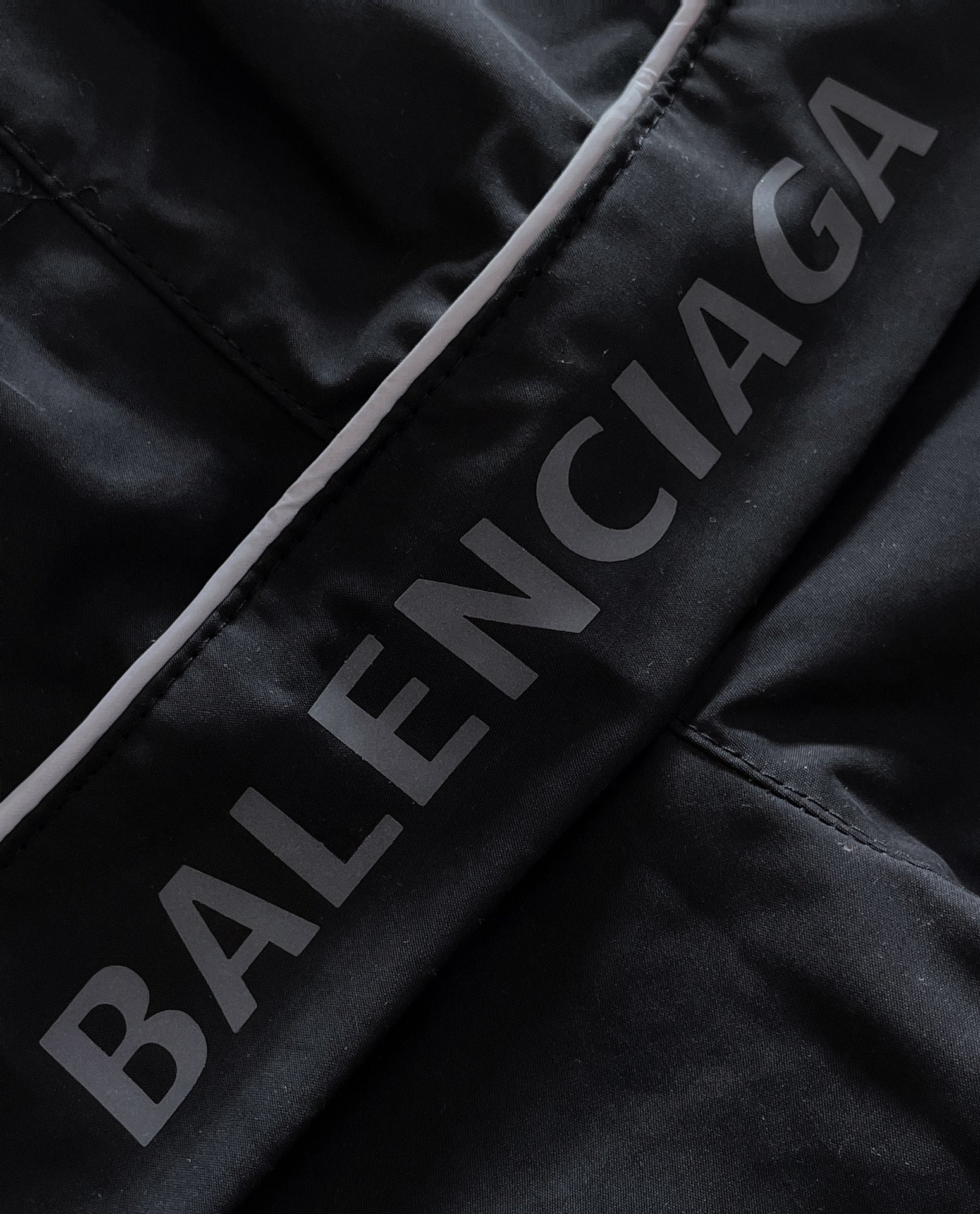 Balenciaga Shorts Sporty B Tracksuit in Black