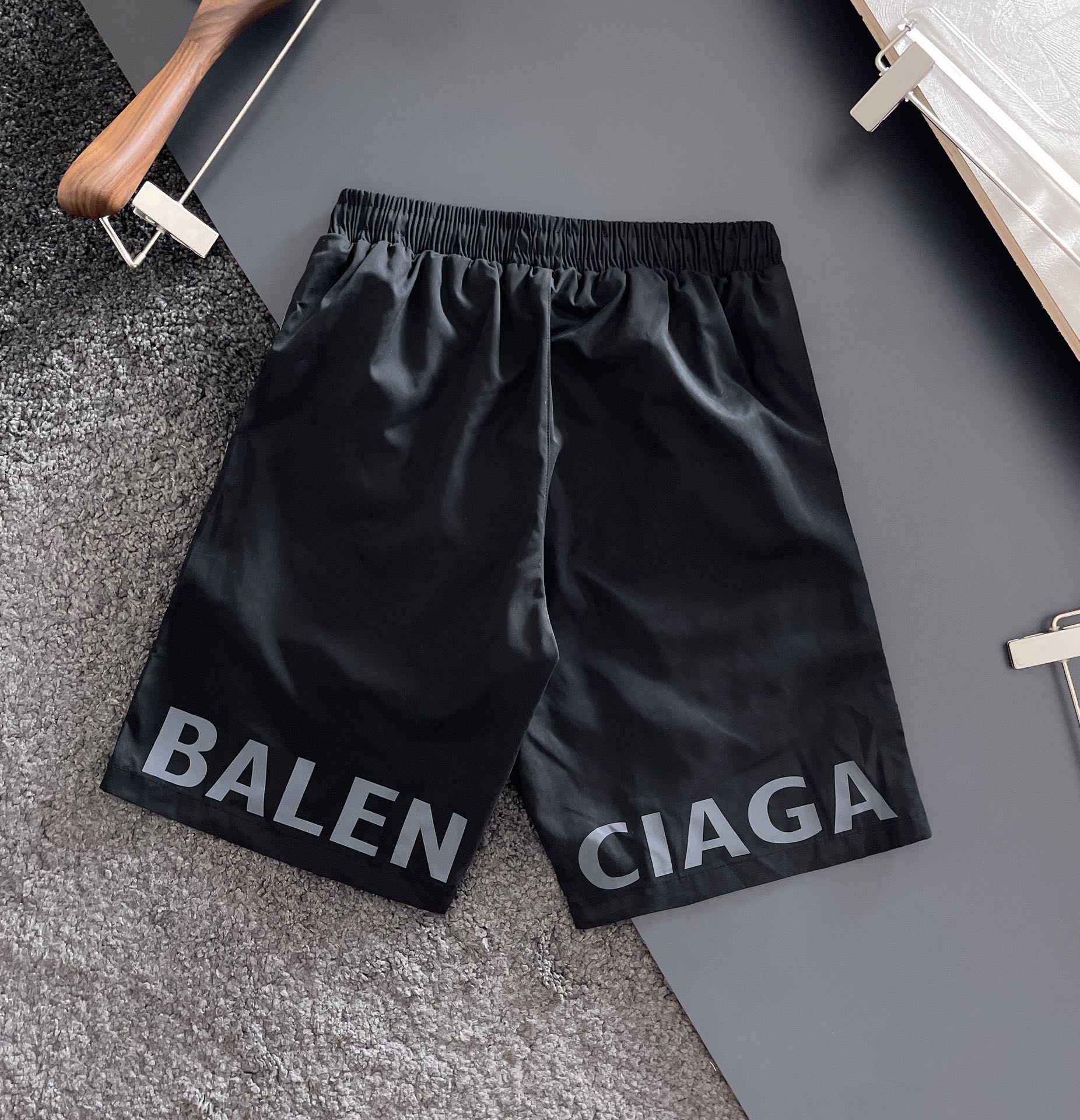 Balenciaga Shorts Sporty B Tracksuit in Black