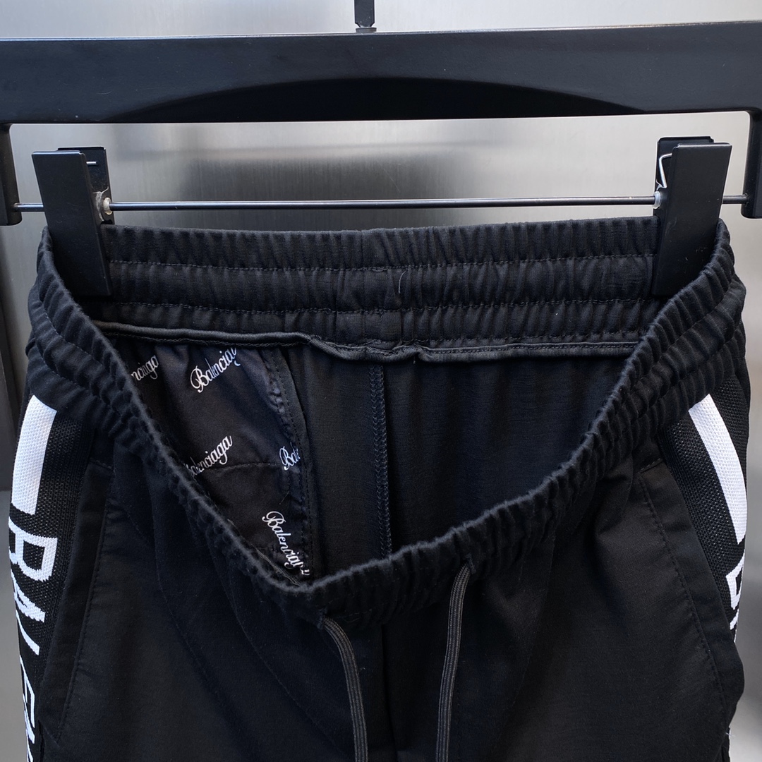 Balenciaga Shorts Sporty B Tracksuit in Black