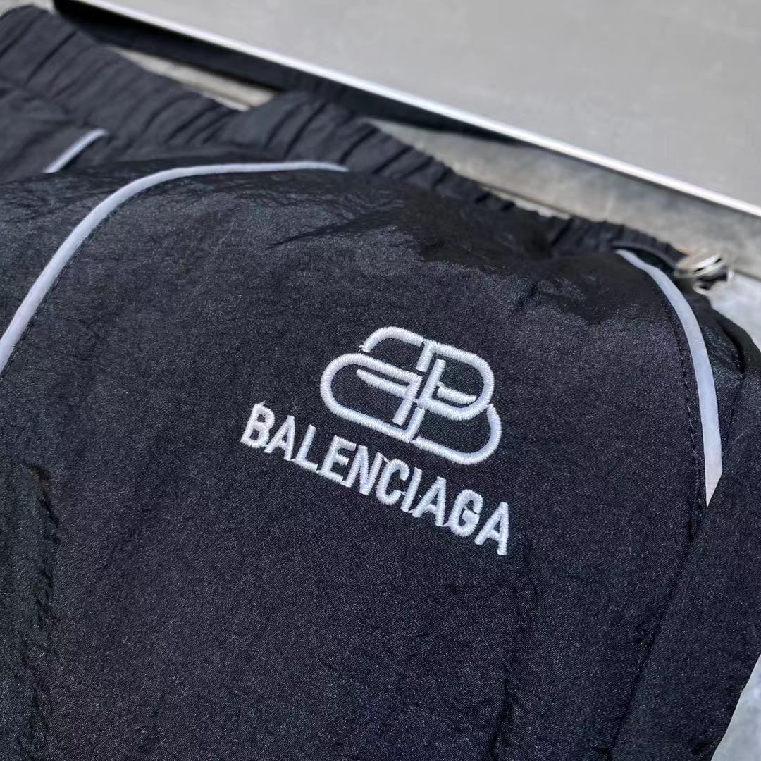 Balenciaga Pants Sporty B Tracksuit in Black