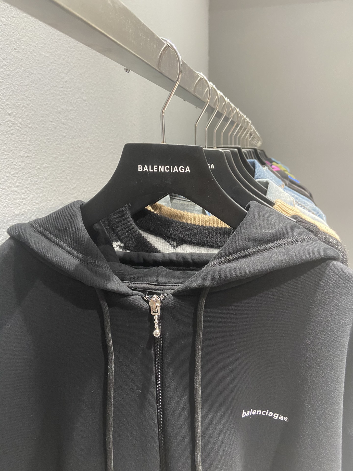 Balenciaga Hoodie Resorts Zip-up in Black