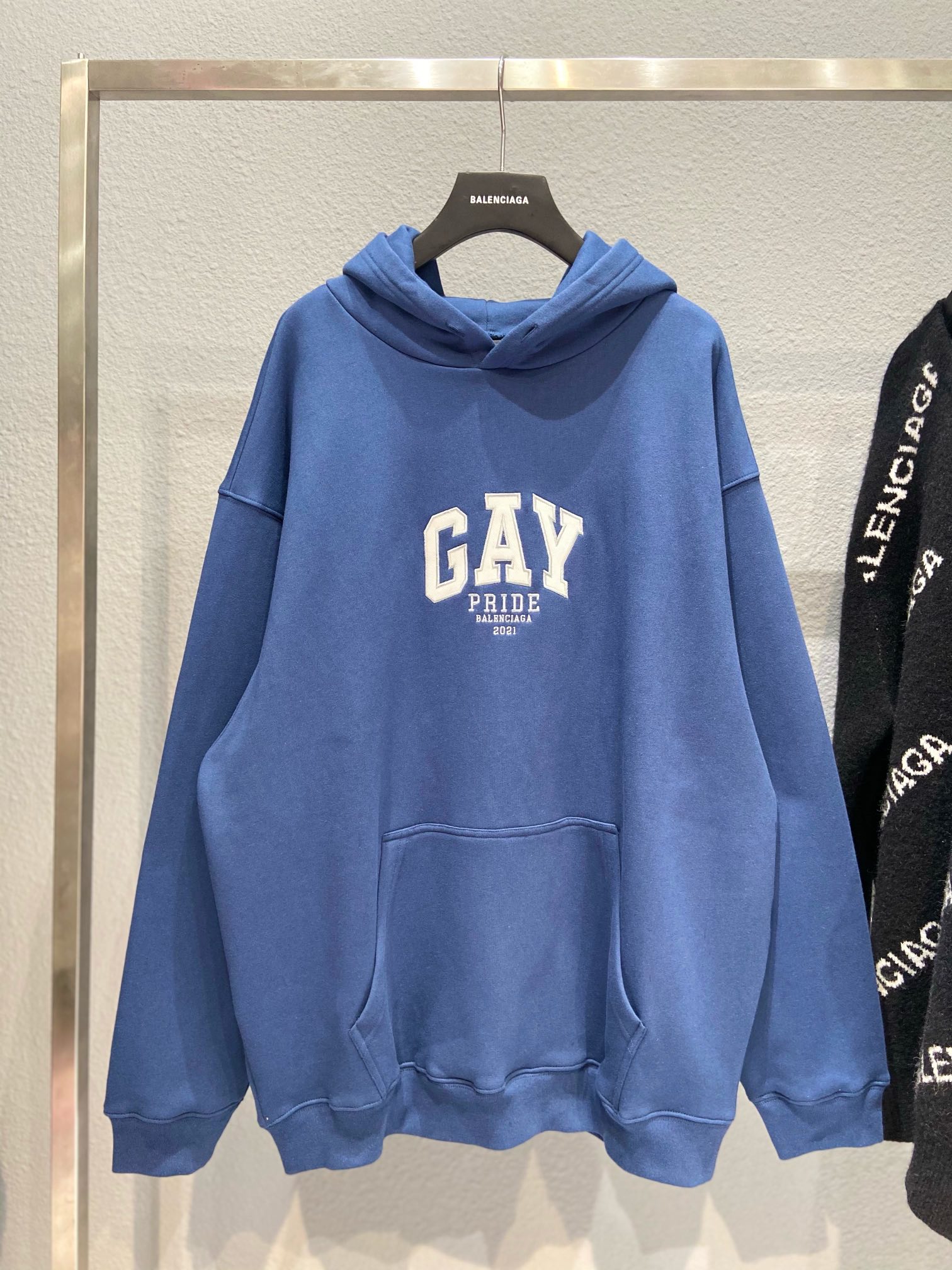 Balenciaga Hoodie Pride Boxy in Blue