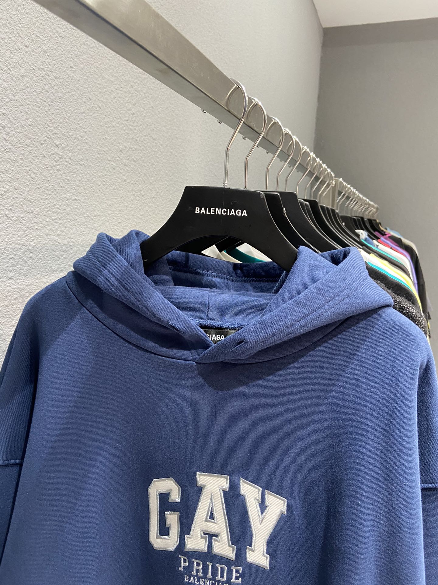 Balenciaga Hoodie Pride Boxy in Blue