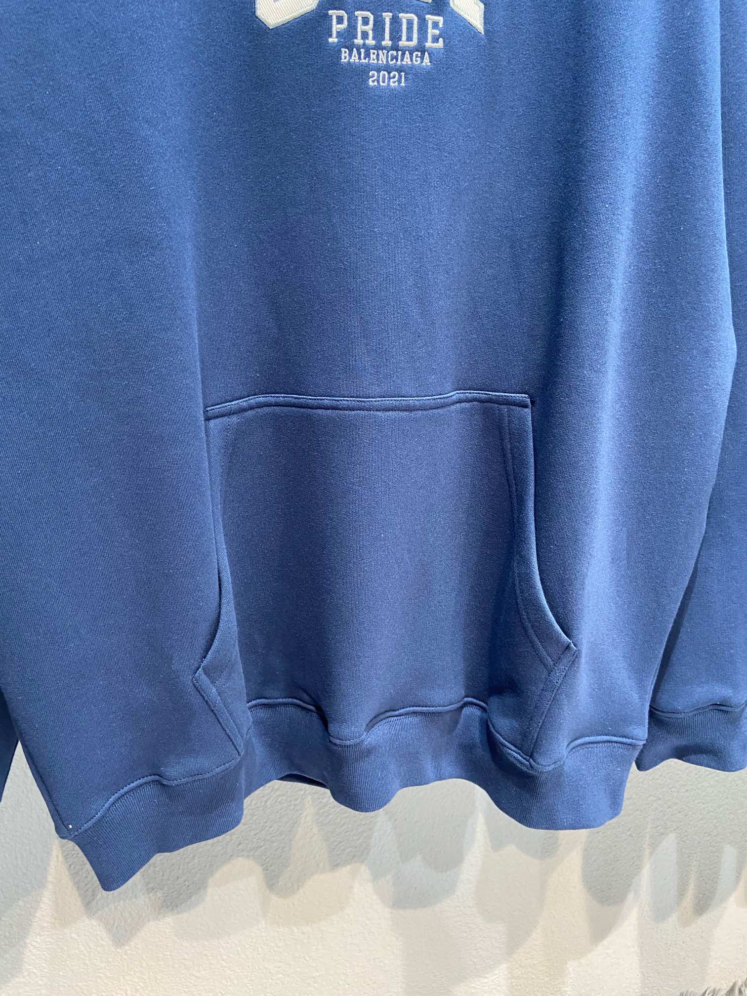 Balenciaga Hoodie Pride Boxy in Blue