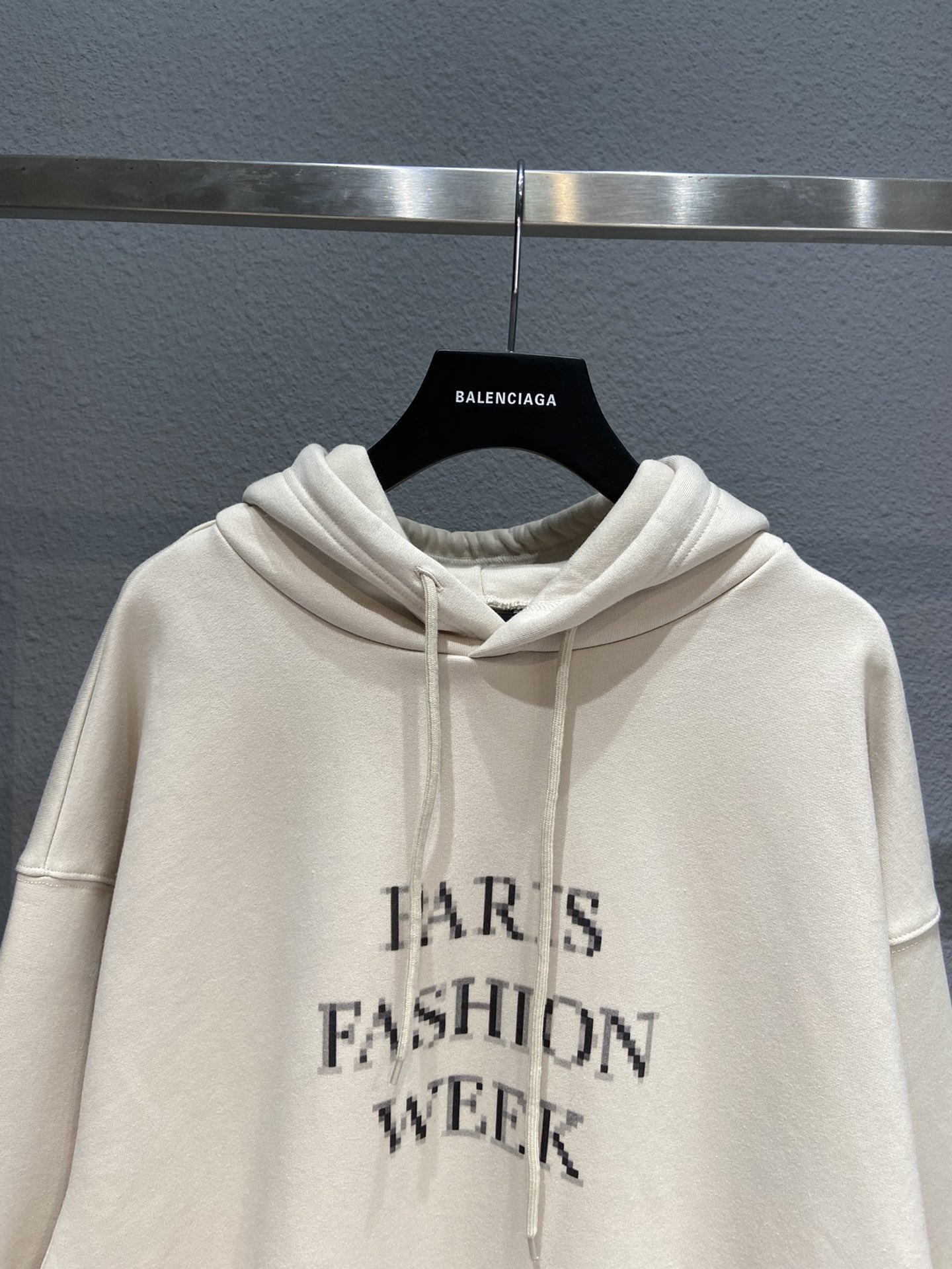 Balenciaga Hoodie Paris in Cream