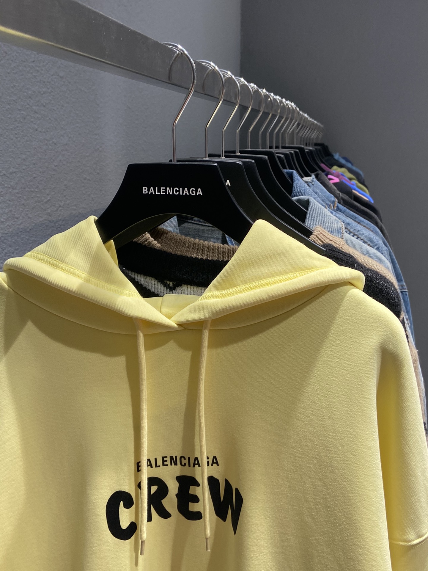 Balenciaga Hoodie Logo Medium Fit in Yellow