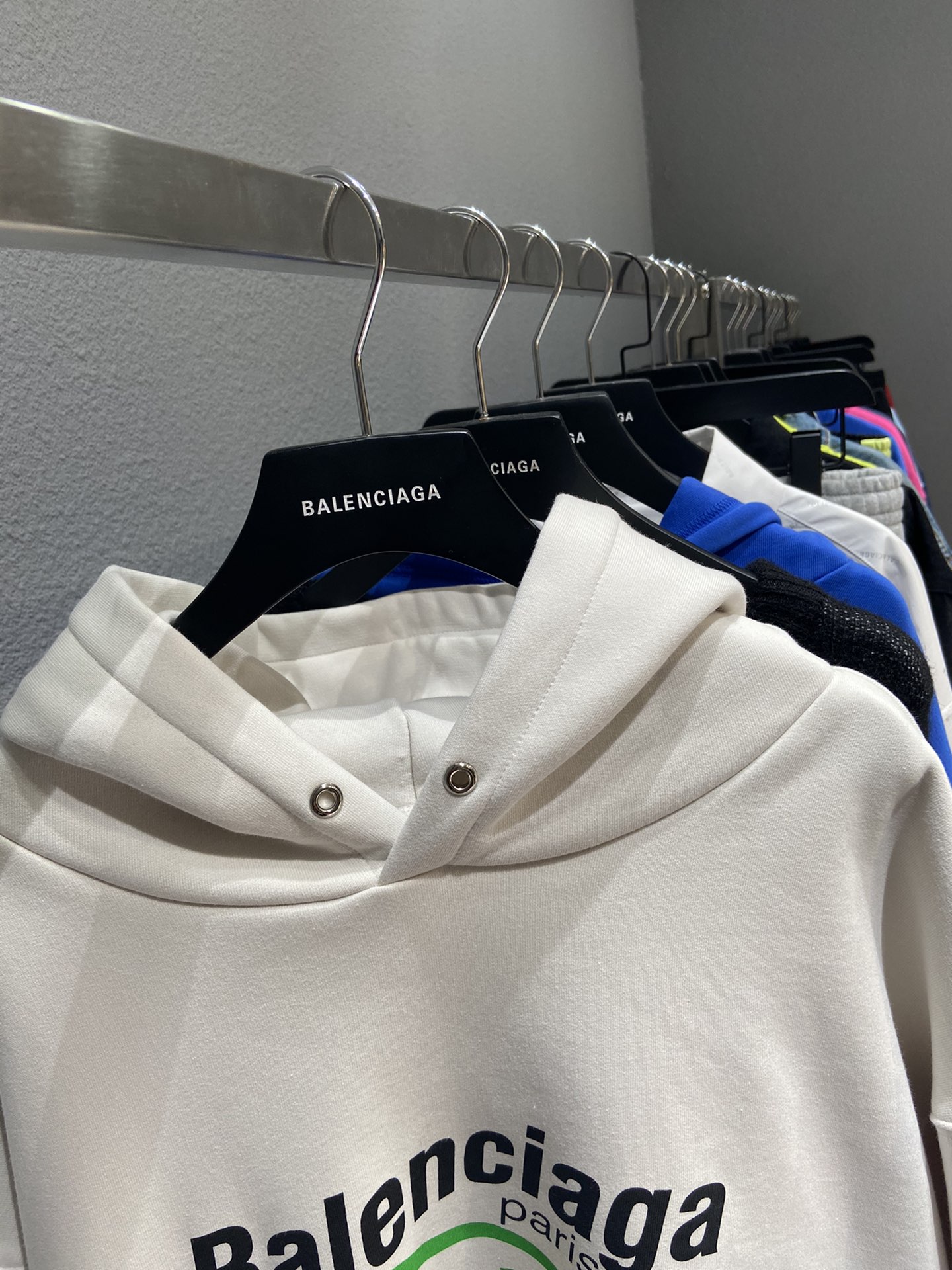 Balenciaga Hoodie Logo Medium Fit in White