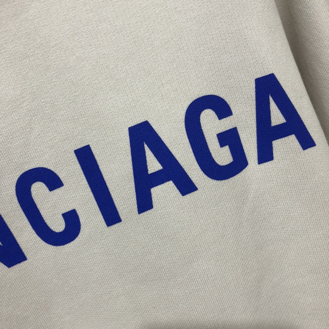 Balenciaga Hoodie Logo Medium Fit in White