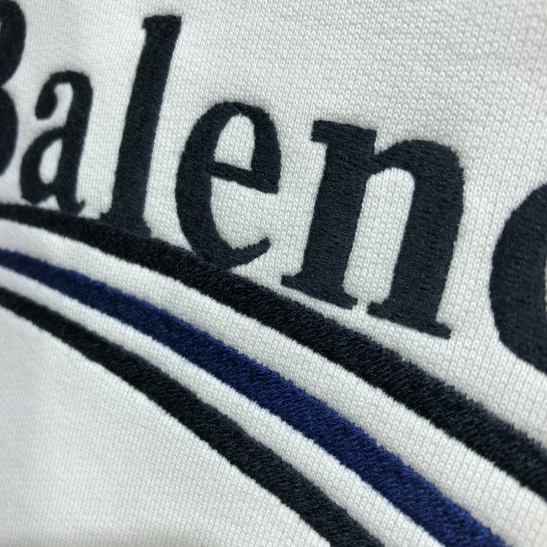 Balenciaga Hoodie Logo Medium Fit in White