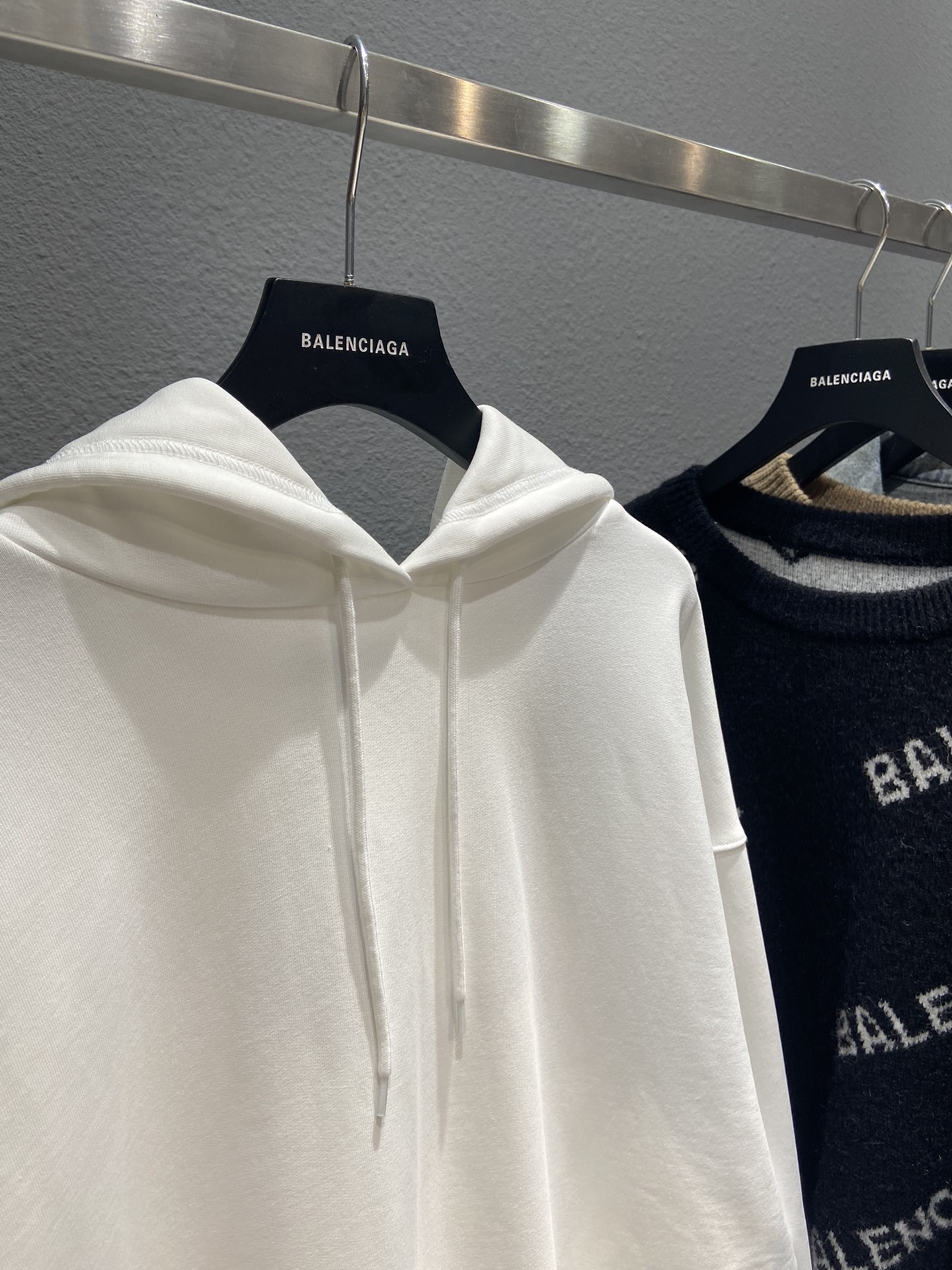 Balenciaga Hoodie Logo Medium Fit in White